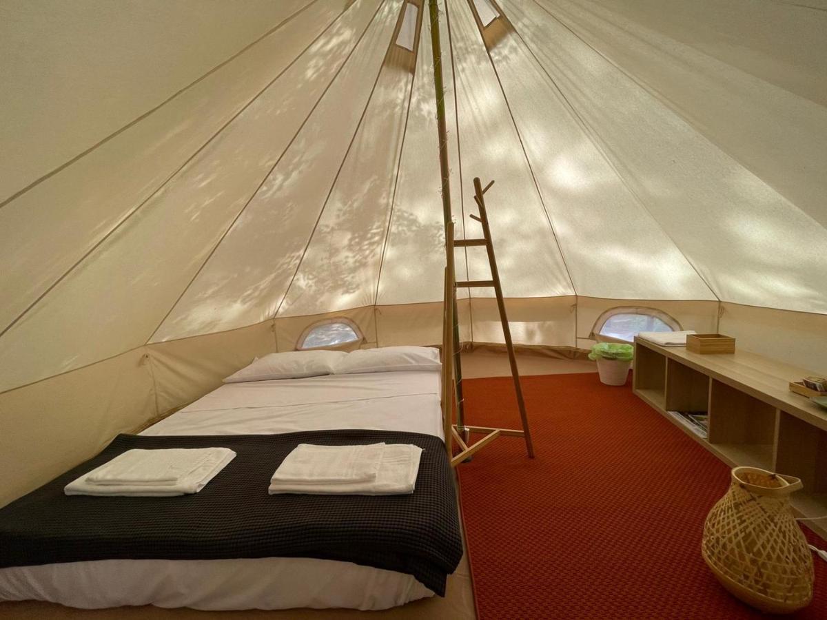 River Tribe Glamping Laino Borgo Экстерьер фото